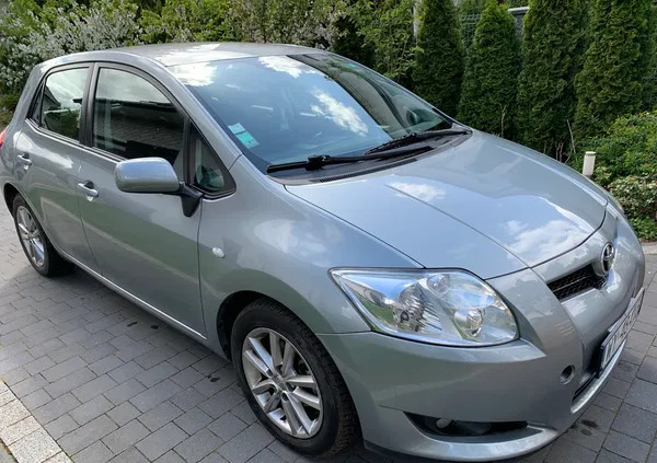 warszawa Toyota Auris cena 22900 przebieg: 200000, rok produkcji 2008 z Warszawa